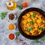 Cómo espesar salsa de curry
