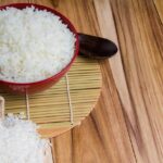 Cómo cocinar arroz en una placa de inducción